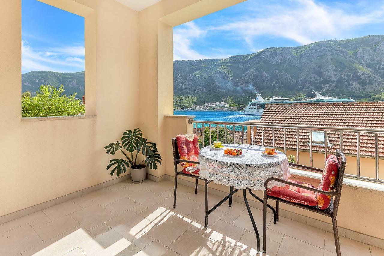 Apartments Castello Kotor Exterior photo