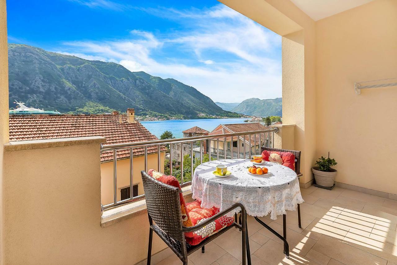 Apartments Castello Kotor Exterior photo